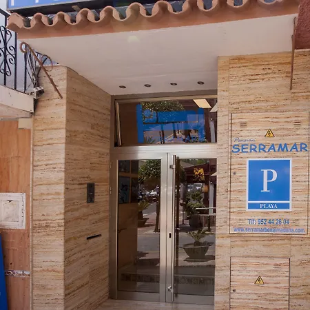 Pensión Serramar 3*