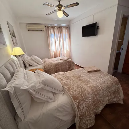 Serramar Pensión 3*