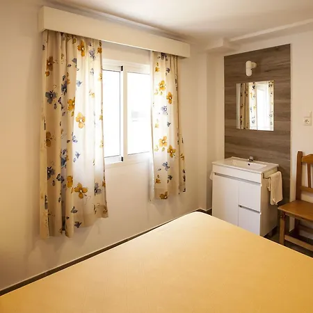 Guest house Serramar
